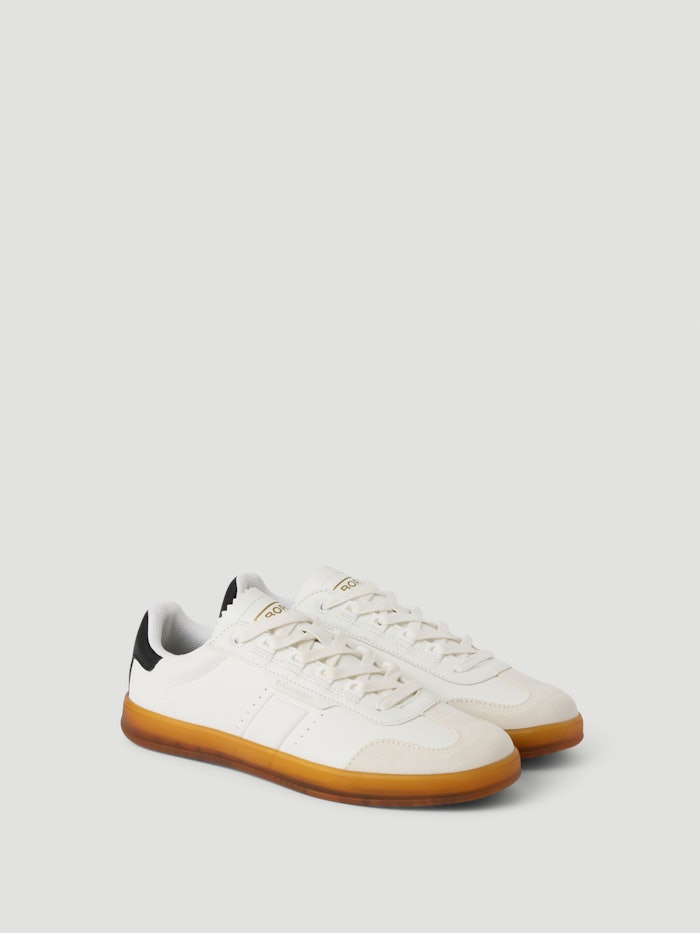 Women’s Sneakers T2500